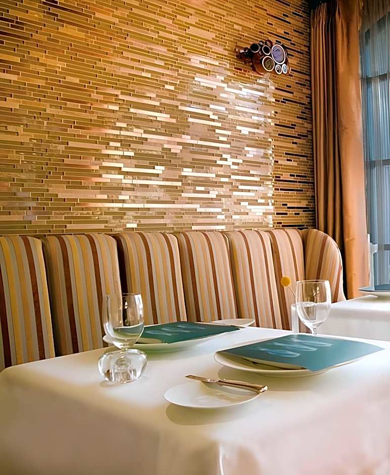 L Auberge Carmel