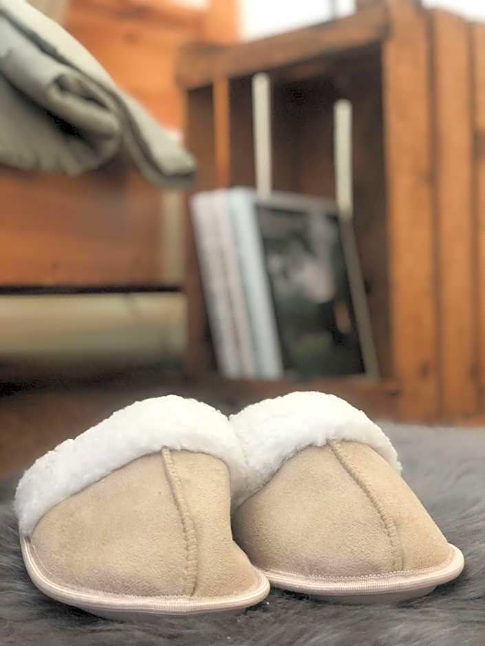 Camping & Ferienunterkünfte Steinplatte