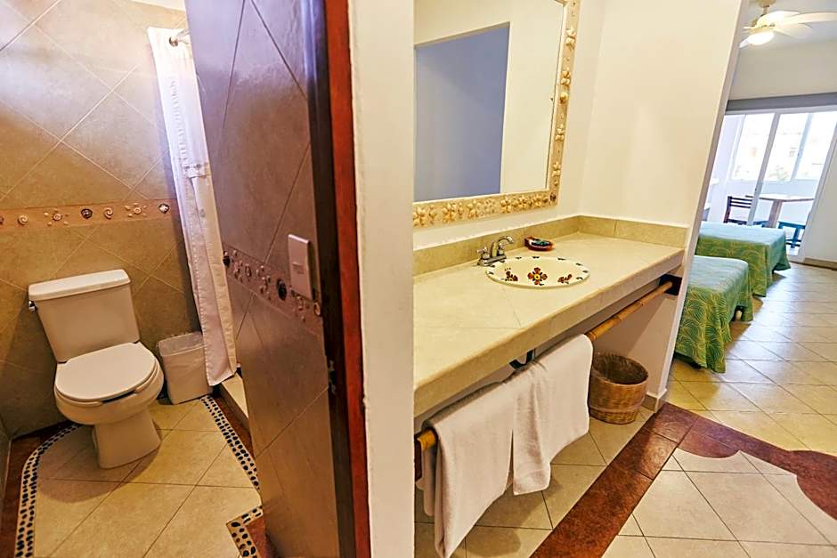 Hotel Suites Ixtapa Plaza