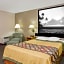 Super 8 by Wyndham Madison East