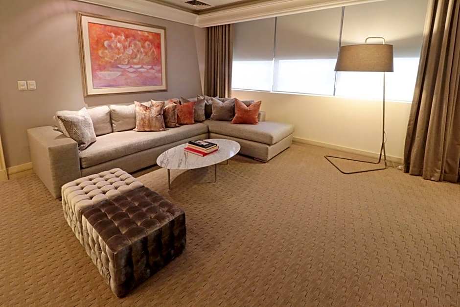 MS Milenium Monterrey, Curio Collection by Hilton