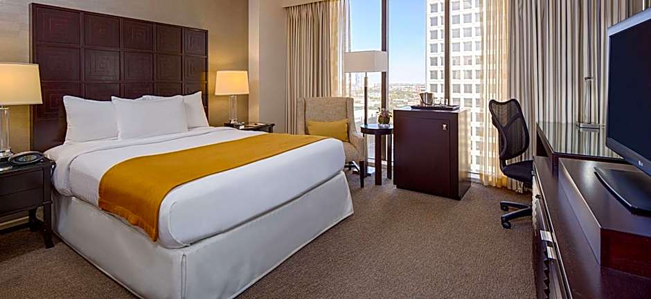 DoubleTree By Hilton Houston Greenway Plaza