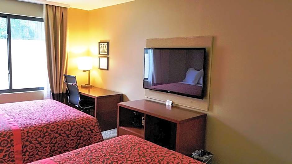 Days Inn by Wyndham Brooklyn Marine Park