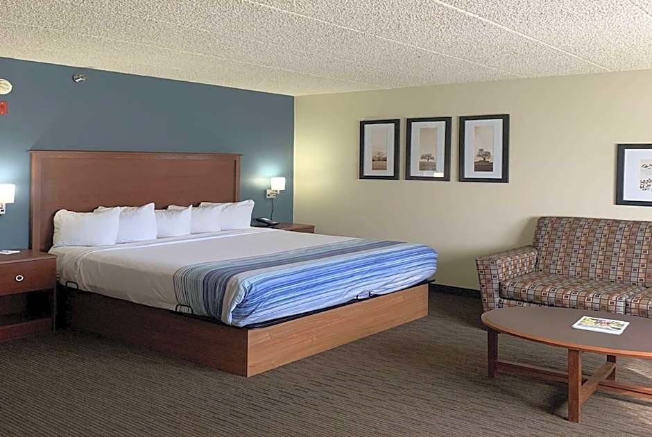 AmericInn by Wyndham Windsor Ft. Collins