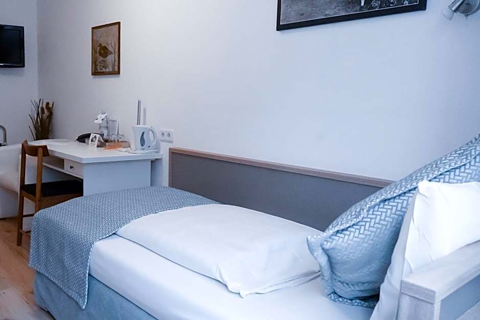 Stadt-gut-Hotel Rheinischer Hof