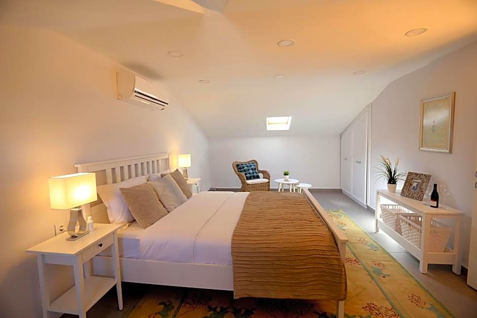 Truemar Hotels & Suites