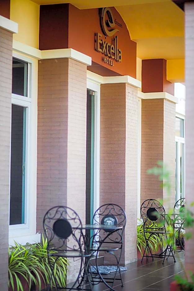 Excella Hotel