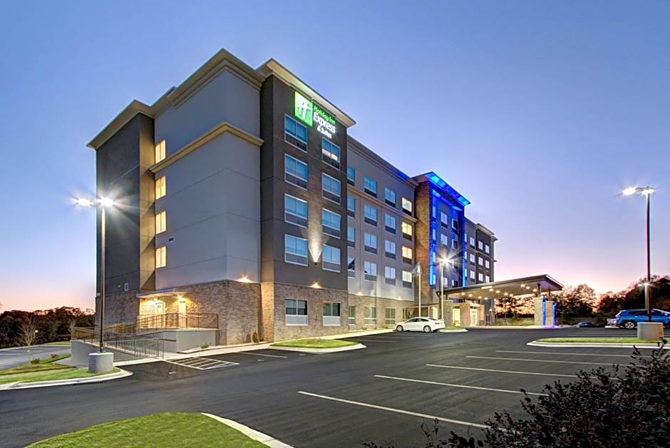 Photo 1 of 49 of Holiday Inn Express And Suites Charlotte Southwest By IHG