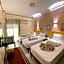 Shady Hotel Luxor