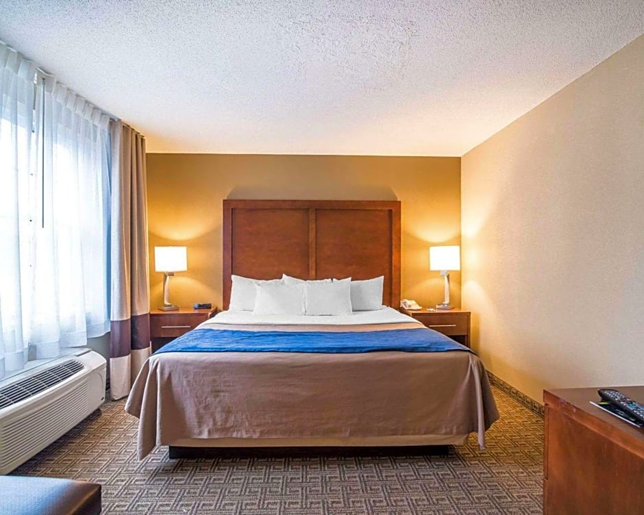 Comfort Inn & Suites Dover-Portsmouth