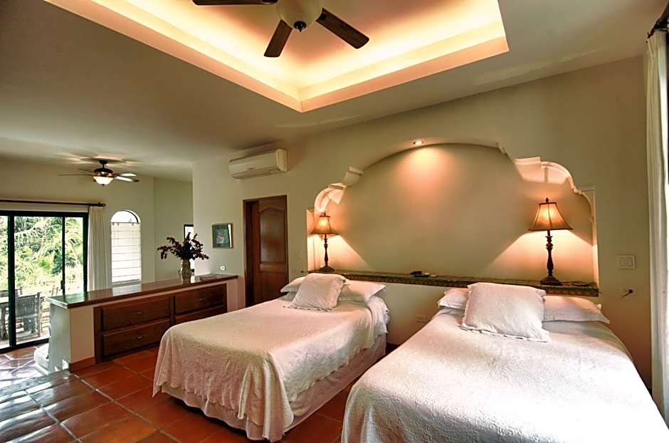 Hacienda Todos Los Santos