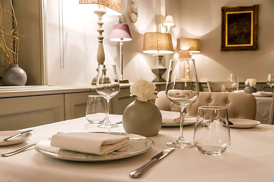 Boutique Hotel U Solné brány