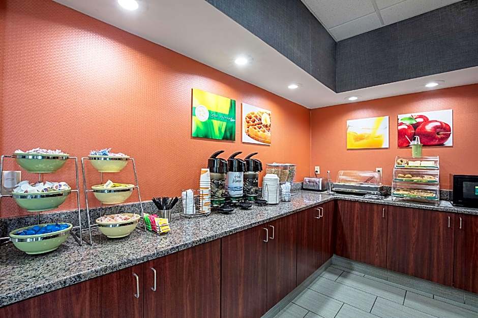 Quality Inn Holly Springs South