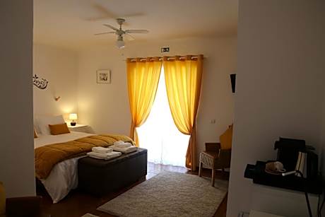 Deluxe Double Room with Shower