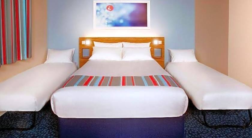Travelodge Birmingham Central Broadway Plaza