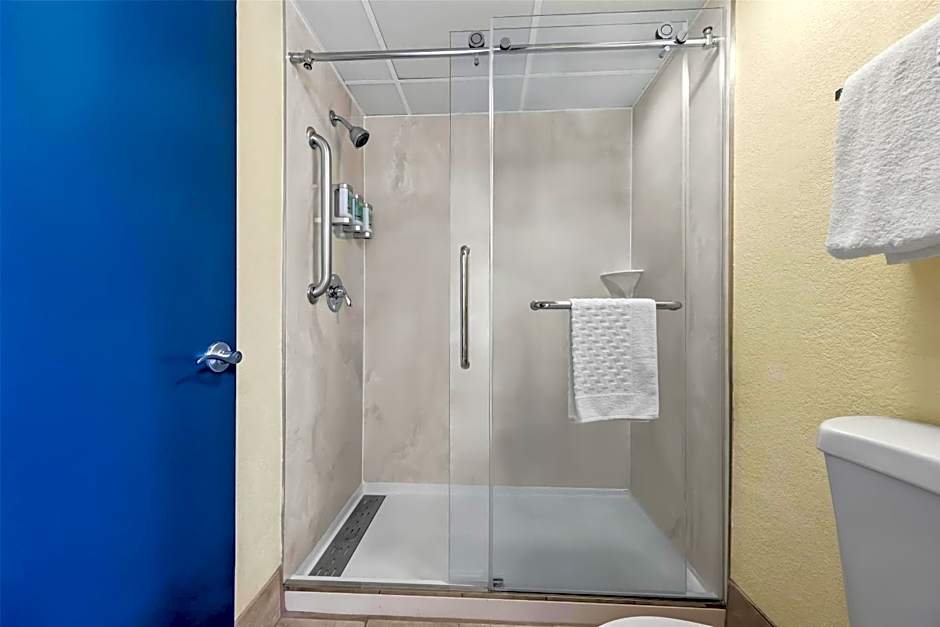 Best Western Center Pointe Inn