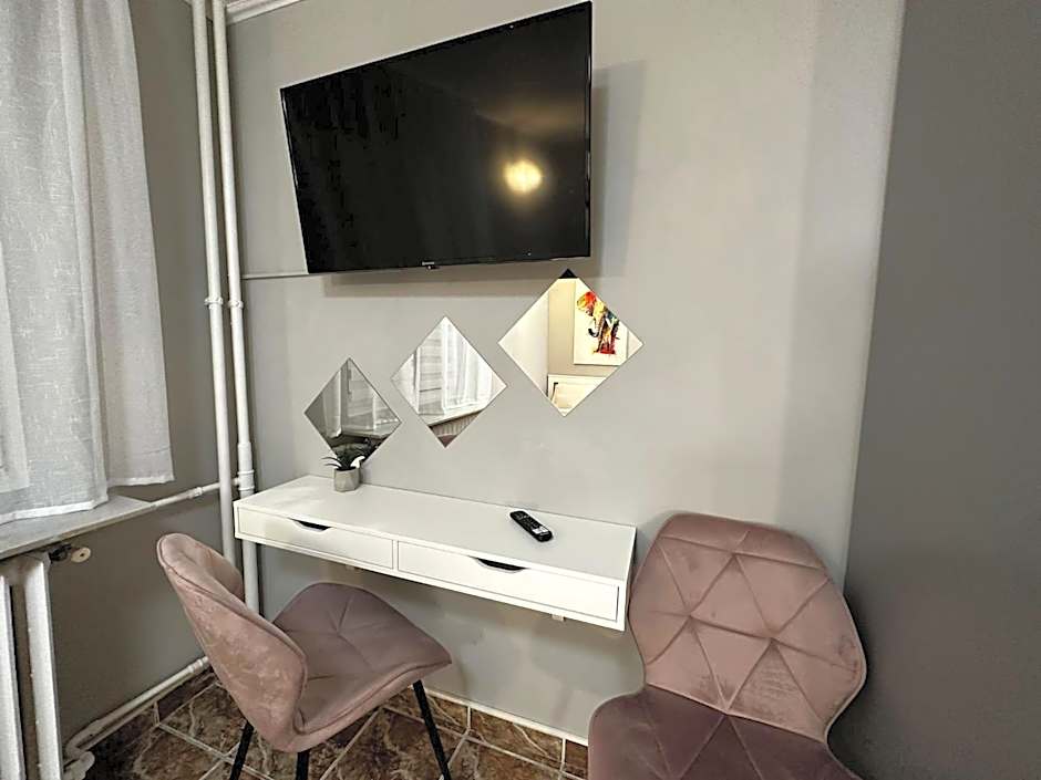 One Room Apartment Decebal