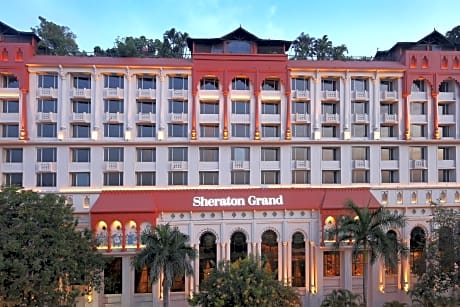 Sheraton Grand Pune Bund Garden Hotel