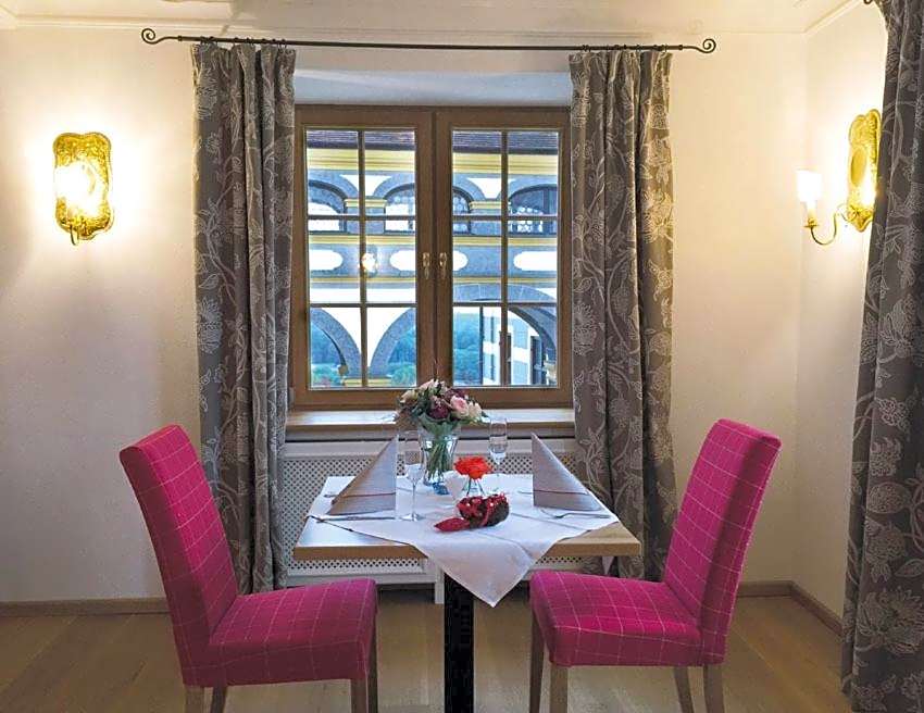 Hotel Schloss Leitheim