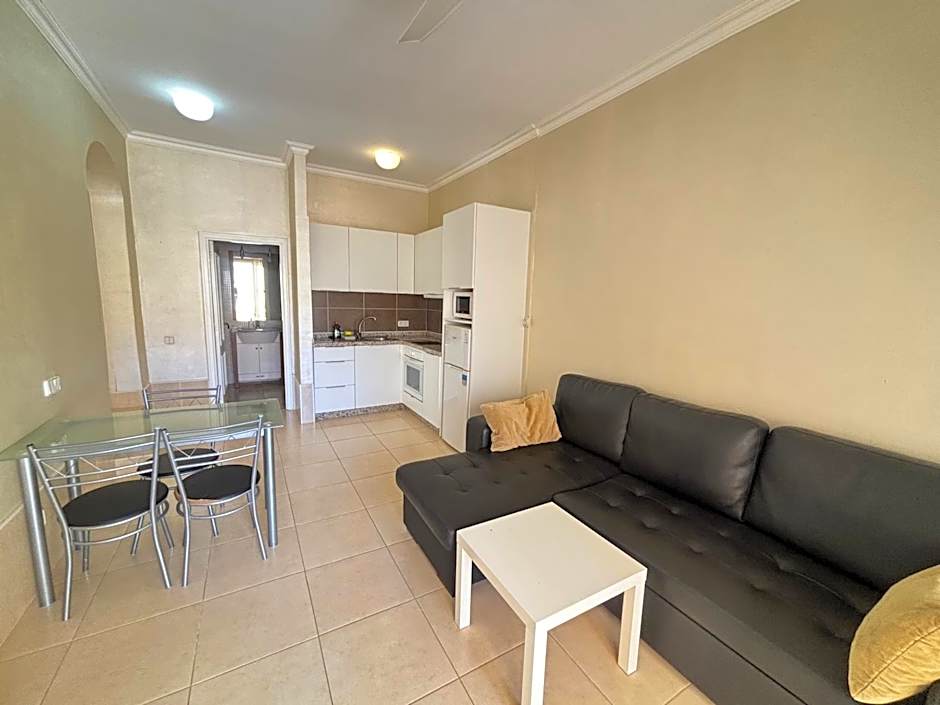 Yucca Park ApartHotel