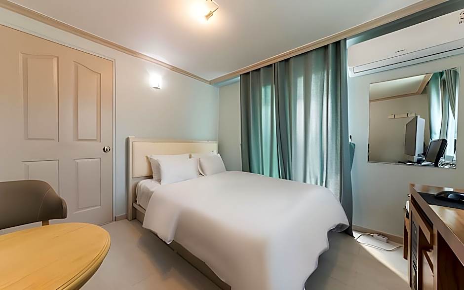 Goodstay Grand Motel Chuncheon