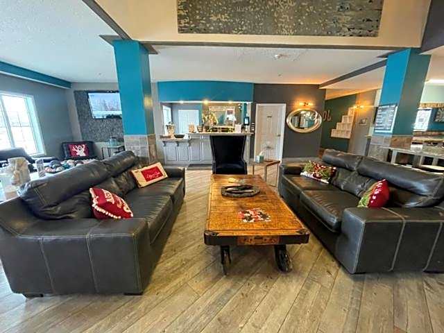 River Hills Hotel- Mankato