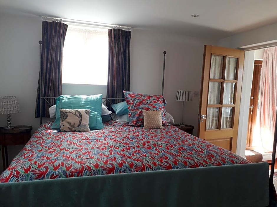 Moaps Farm B&B support small business, welcome, check in from 5 pm