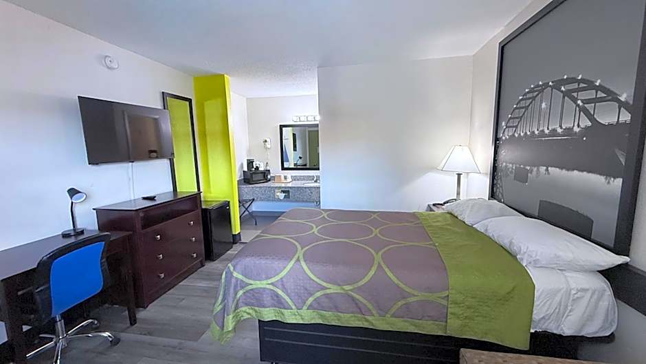 Super 8 by Wyndham Monticello AR