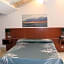 HOTEL ISLA PLANA