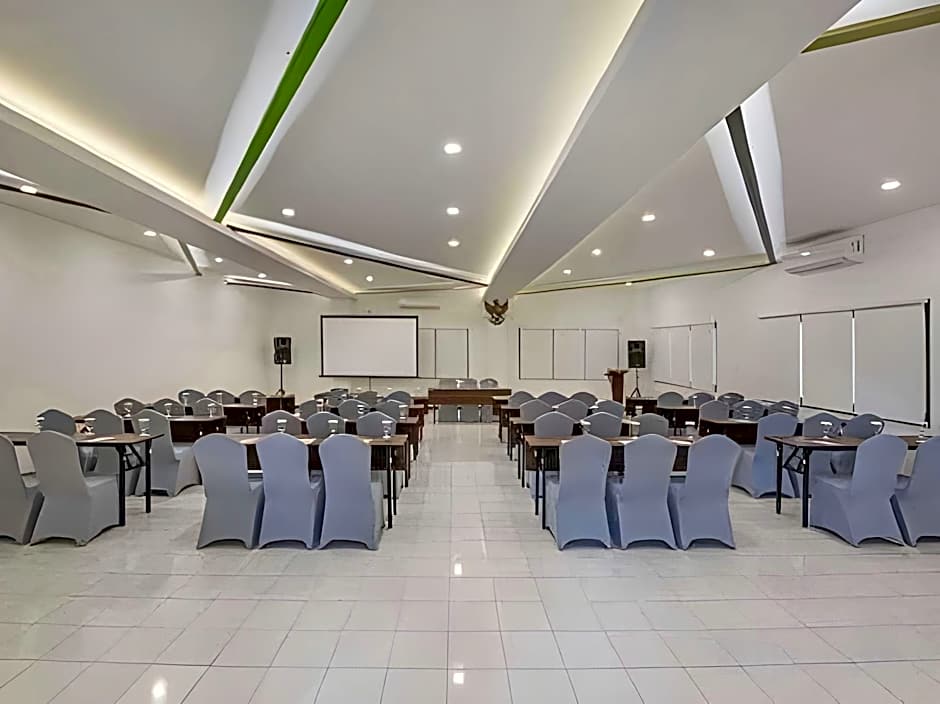 Grand Whiz Hotel Bromo