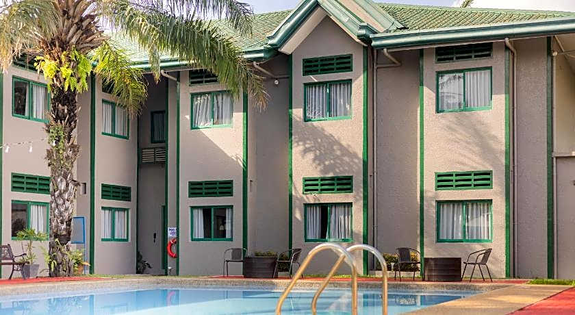 Microtel by Wyndham Cabanatuan