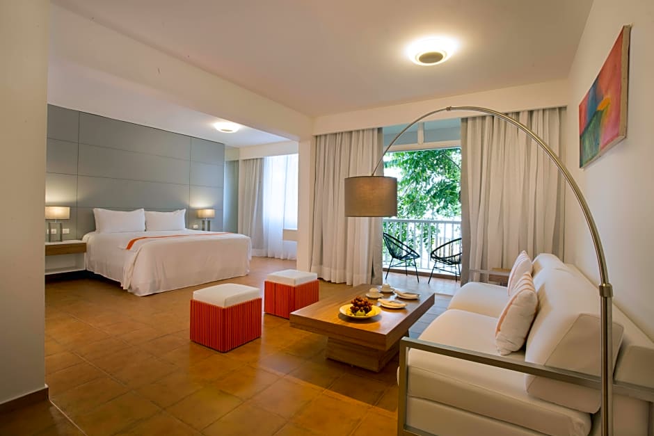 Viva Heavens by Wyndham, A Trademark All Inclusive