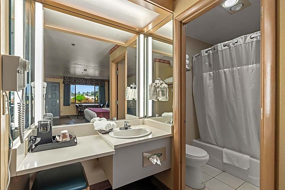 Americas Best Value Inn Phoenix Medford