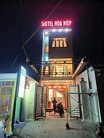 Nhà Nghỉ Hòa Hiệp