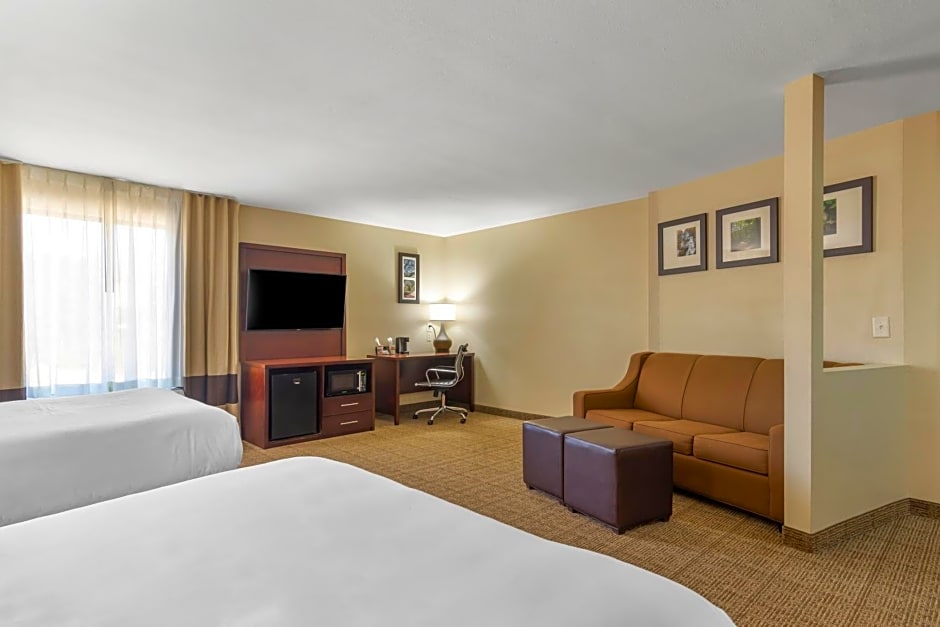 Comfort Suites Locust Grove Atlanta South