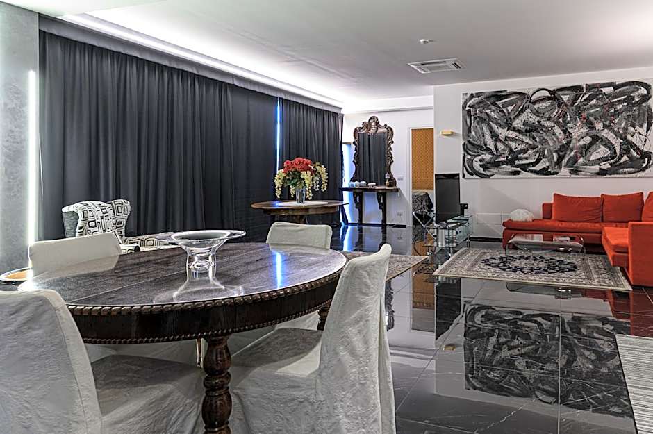 Hotel CineApollo - Ogni camera un film!