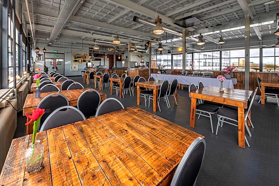 Blue Collar Hotel