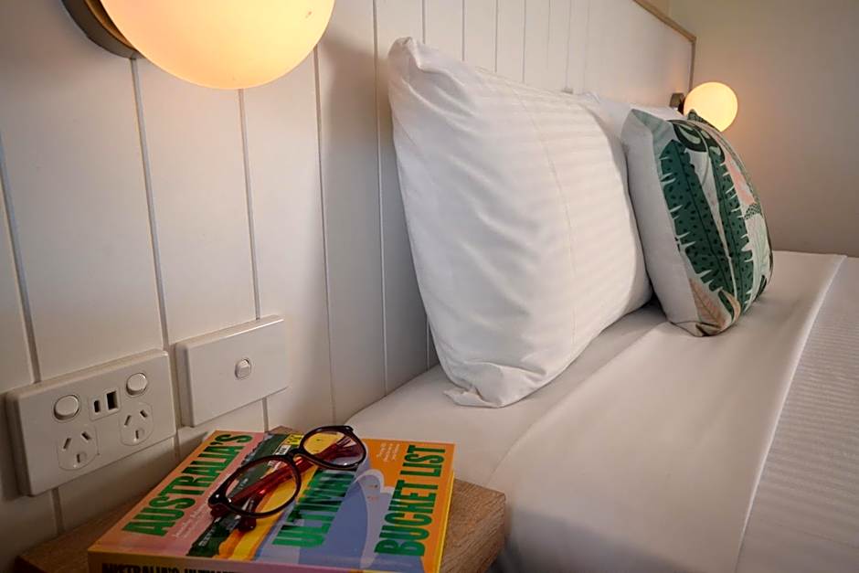 South Seas Motel & Apartments