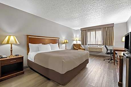 King Room - Disability Access/Non-Smoking