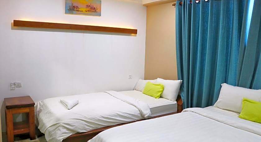 Neakru Guesthouse and Restaurant