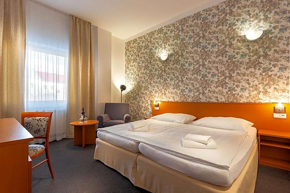 Wine Wellness Hotel Amande Hustopeče