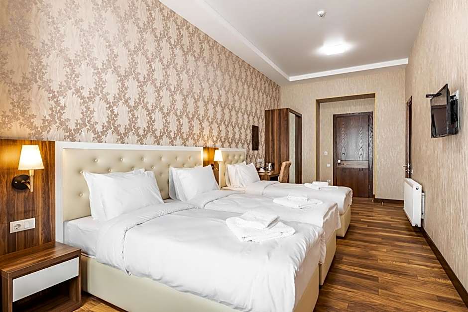 Ornament Hotel