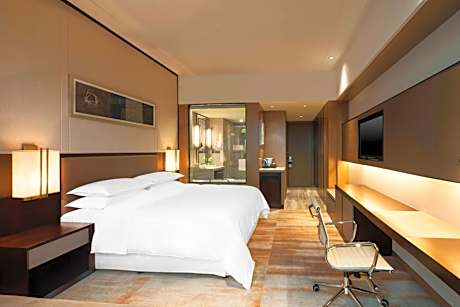 Premium Deluxe Room