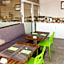 Adresa Suites