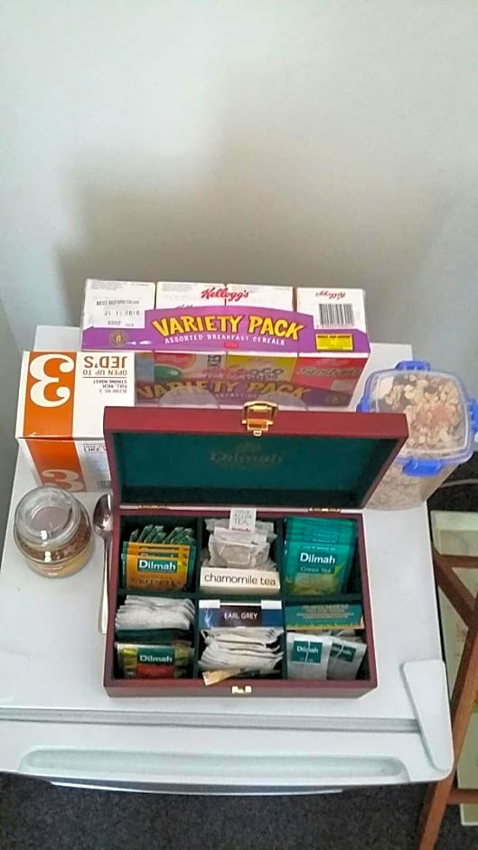 Jan's Boutique B & B Suite