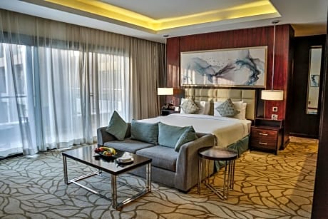 Egyptians and Residents - Premium Room (Pool View) King Bed