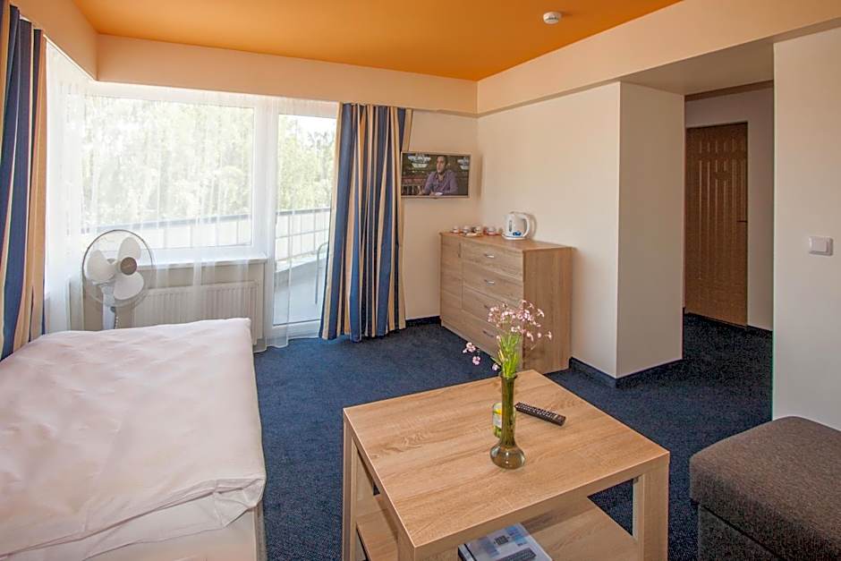 Tauras Center Hotel