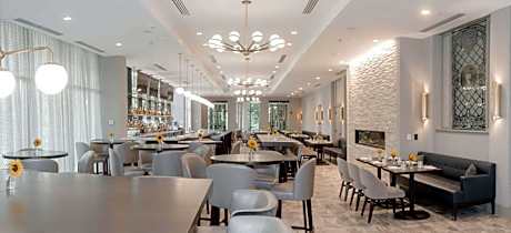 DoubleTree By Hilton Hotel Charlottesville