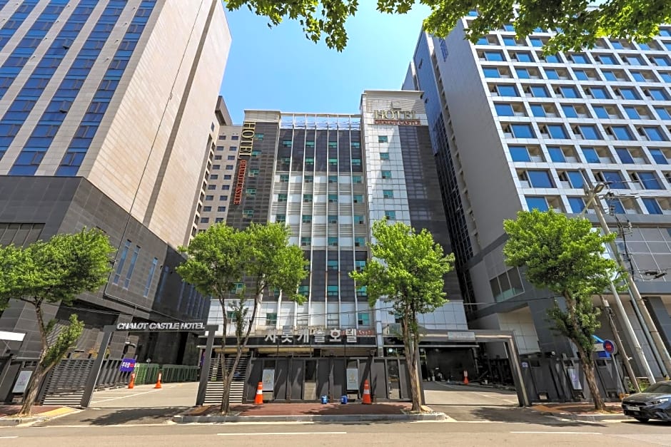 Hotel Charlot Castle