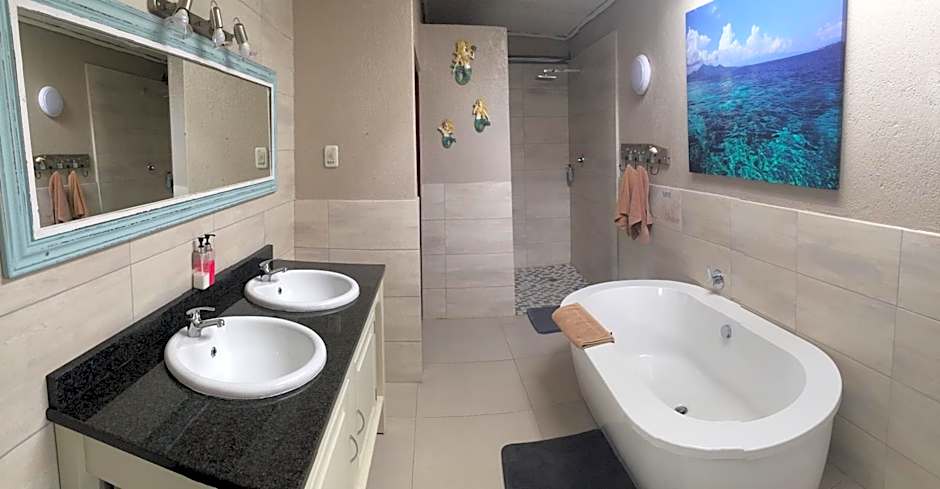 Mountain Creek Lodge